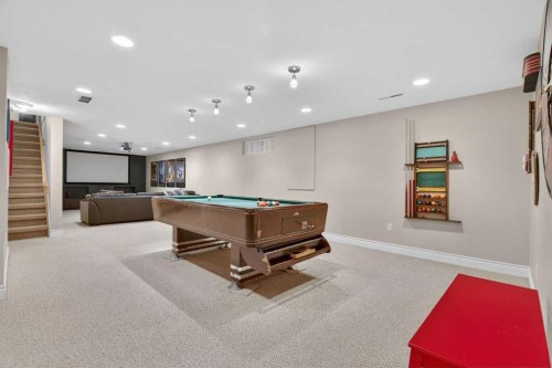 6913 Leaside Drive Sw, Calgary, AB - Indoor Photo Showing Other Room