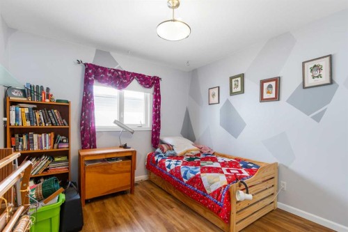 653 Macewan Drive, Carstairs, AB - Indoor Photo Showing Bedroom
