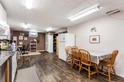 653 Macewan Drive, Carstairs, AB - Indoor