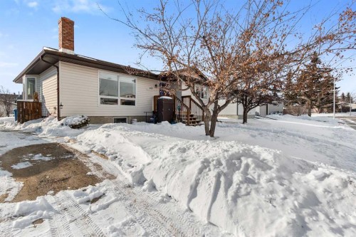 653 Macewan Drive, Carstairs, AB - Outdoor