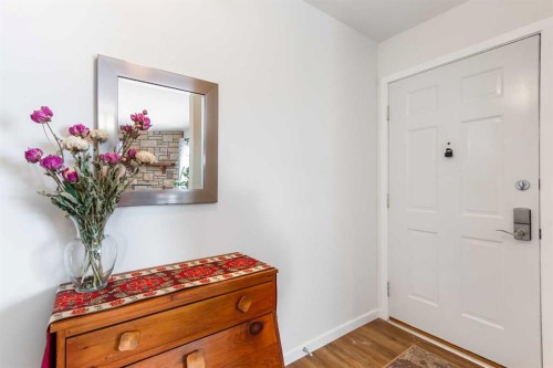 653 Macewan Drive, Carstairs, AB - Indoor Photo Showing Other Room