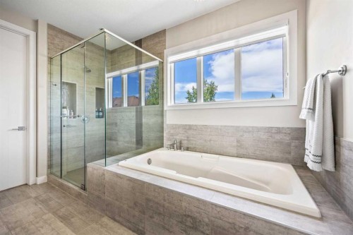 144 Legacy Mount Se, Calgary, AB - Indoor Photo Showing Bathroom