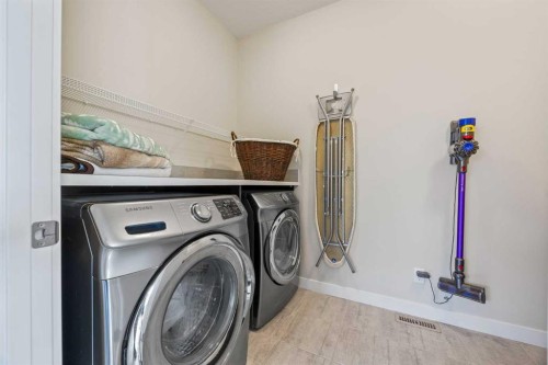 144 Legacy Mount Se, Calgary, AB - Indoor Photo Showing Laundry Room