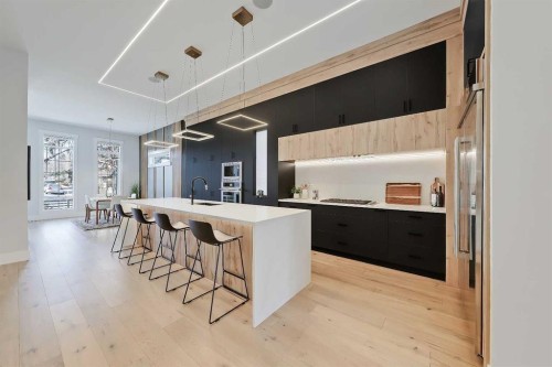 1902 13 Street Sw, Calgary, AB - Indoor