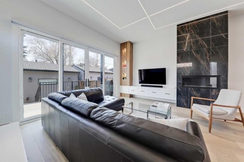 1902 13 Street Sw, Calgary, AB - Indoor