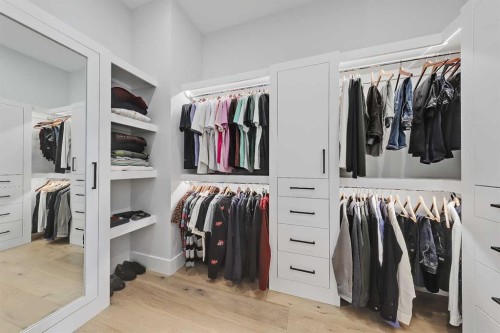 1902 13 Street Sw, Calgary, AB - Indoor With Storage