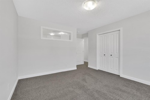 235 Kinniburgh Road, Chestermere, AB - Indoor Photo Showing Other Room