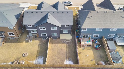 235 Kinniburgh Road, Chestermere, AB - Outdoor