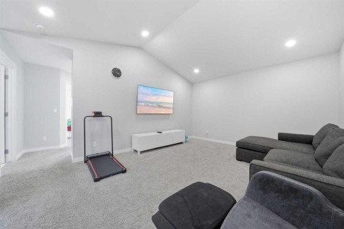 704 Creekstone Circle Sw, Calgary, AB - Indoor