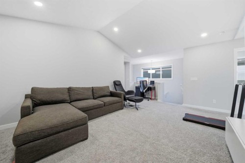 704 Creekstone Circle Sw, Calgary, AB - Indoor