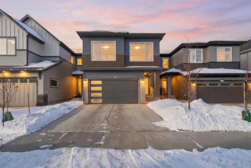 704 Creekstone Circle Sw, Calgary, AB - Outdoor With Facade