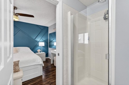 108 Cimarron Grove Circle, Okotoks, AB - Indoor Photo Showing Bathroom