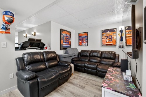 108 Cimarron Grove Circle, Okotoks, AB - Indoor