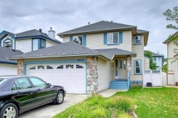 10661 Hidden Valley Drive NW Calgary, AB T3A 5V3