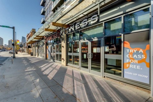 210-301 10 Street Nw, Calgary, AB - Outdoor