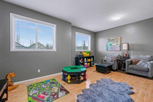 19 Copperfield Crescent Se, Calgary, AB - Indoor