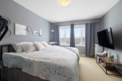 1815 Copperfield Boulevard Se, Calgary, AB - Indoor Photo Showing Bedroom