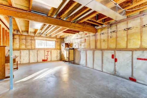 15 Strathford Close, Strathmore, AB - Indoor Photo Showing Basement