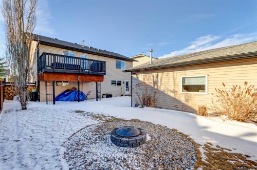 15 Strathford Close, Strathmore, AB - Outdoor