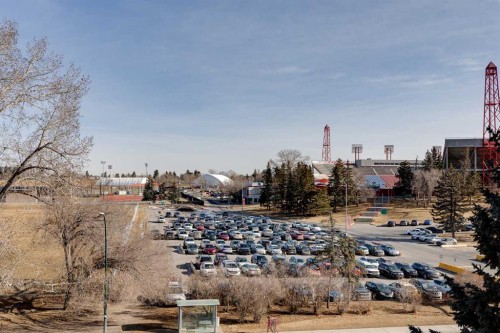 406-2011 University Drive Nw, Calgary, AB - Outdoor With View