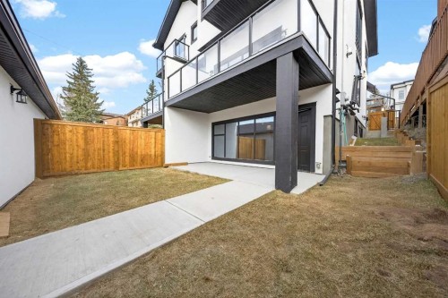 5239 22 Avenue Nw, Calgary, AB - Outdoor With Exterior
