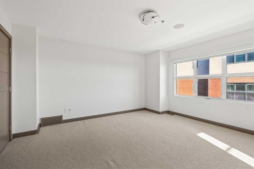 101 Aspen Meadows Hill Sw, Calgary, AB - Indoor Photo Showing Other Room