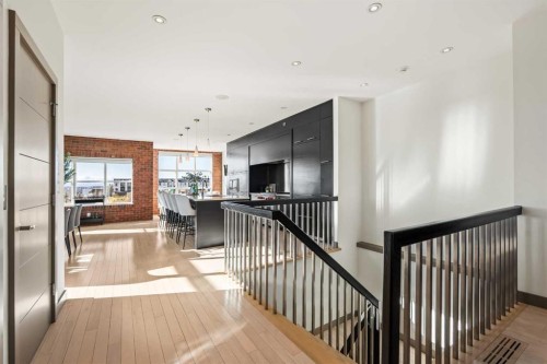 101 Aspen Meadows Hill Sw, Calgary, AB - Indoor Photo Showing Other Room