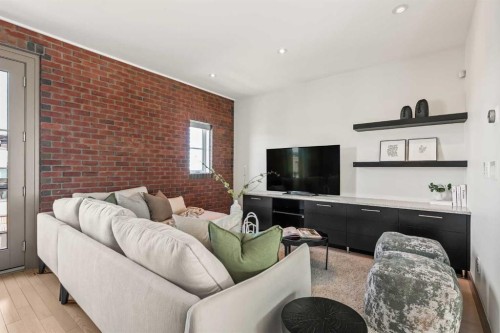 101 Aspen Meadows Hill Sw, Calgary, AB - Indoor