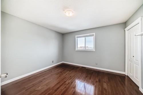 40 Cimarron Crescent, Okotoks, AB - Indoor Photo Showing Other Room