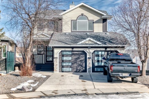 40 Cimarron Crescent, Okotoks, AB - Outdoor