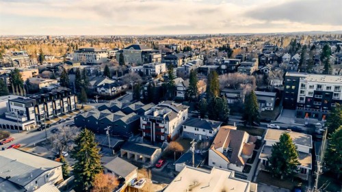 1816 28 Avenue Sw, Calgary, AB - Outdoor With View