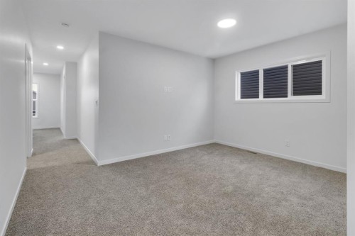 317 Midgrove Link Sw, Airdrie, AB - Indoor Photo Showing Other Room