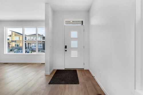 317 Midgrove Link Sw, Airdrie, AB - Indoor Photo Showing Other Room