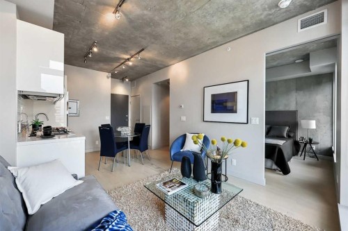 1405-1010 6 Street Sw, Calgary, AB - Indoor Photo Showing Other Room