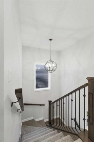 30 Belmont Crescent Sw, Calgary, AB - Indoor Photo Showing Other Room