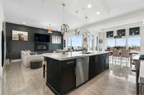 71 Muirfield Close, Lyalta, AB - Indoor Photo Showing Kitchen With Upgraded Kitchen