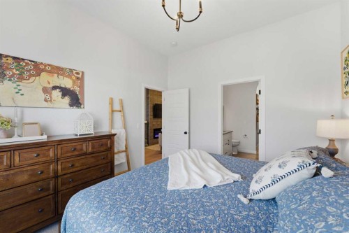 937 Reynolds Lane, Airdrie, AB - Indoor Photo Showing Bedroom