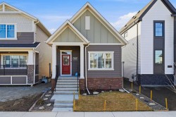 937 Reynolds Lane  Airdrie, AB T4B 5L7