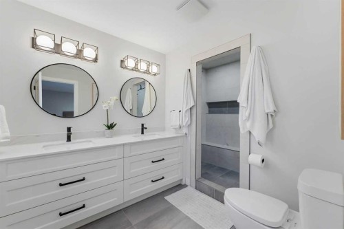 6725 Livingstone Drive Sw, Calgary, AB - Indoor Photo Showing Bathroom