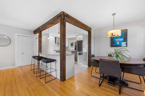 15 Fielding Drive Se, Calgary, AB - Indoor Photo Showing Dining Room