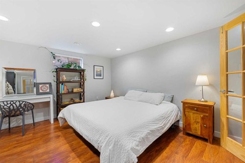 15 Fielding Drive Se, Calgary, AB - Indoor Photo Showing Bedroom