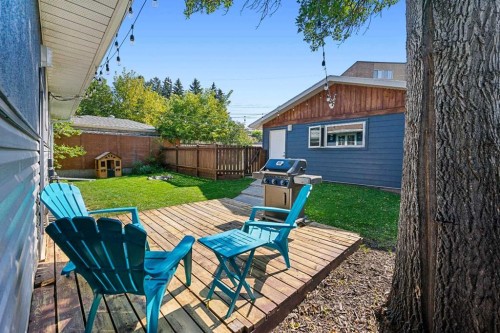 15 Fielding Drive Se, Calgary, AB - Outdoor With Deck Patio Veranda