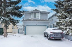 3810 Catalina Boulevard NE Calgary, AB T1Y 6Y3