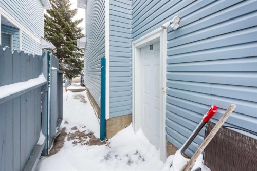 3810 Catalina Boulevard Ne, Calgary, AB - Outdoor With Exterior