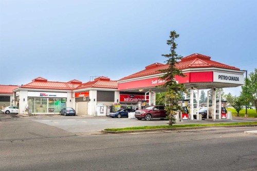 3810 Catalina Boulevard Ne, Calgary, AB - Outdoor