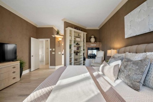 60 Woodpark Close Sw, Calgary, AB - Indoor Photo Showing Bedroom