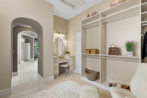 60 Woodpark Close Sw, Calgary, AB - Indoor