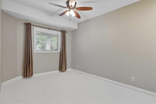 60 Woodpark Close Sw, Calgary, AB - Indoor Photo Showing Other Room
