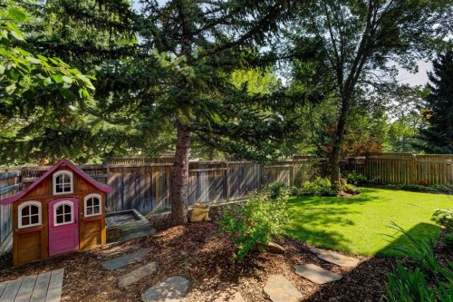 60 Woodpark Close Sw, Calgary, AB - Outdoor