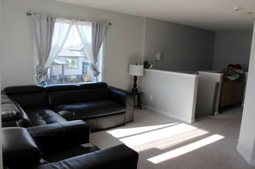 958 41 Avenue North, Lethbridge, AB - Indoor Photo Showing Other Room